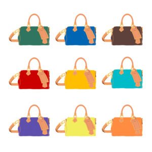 Handbag (don't mind the picture)